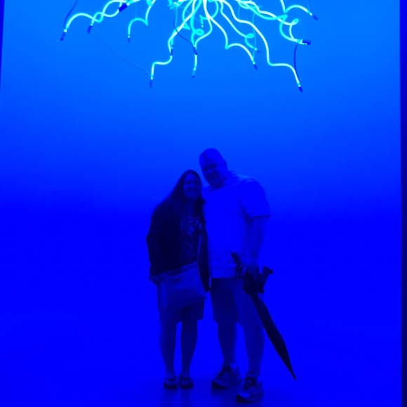 Meet your Posher, Melissa - Picture 3 of 8